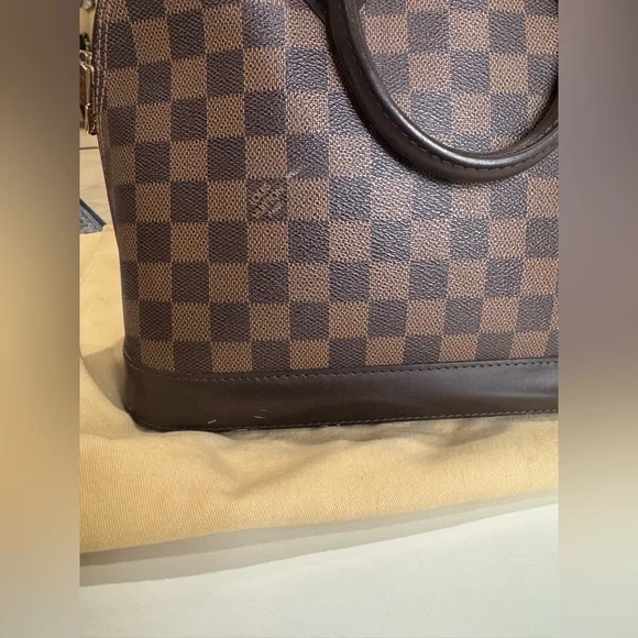 Louis Vuitton Alma Damier Handle Bag - Picture 3 of 12